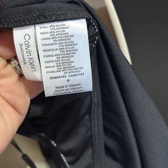 Calvin Klein Mesh V-neck cross over, scoop back,ruched side,padded 1 pc.swimsuit - Picture 9 of 11